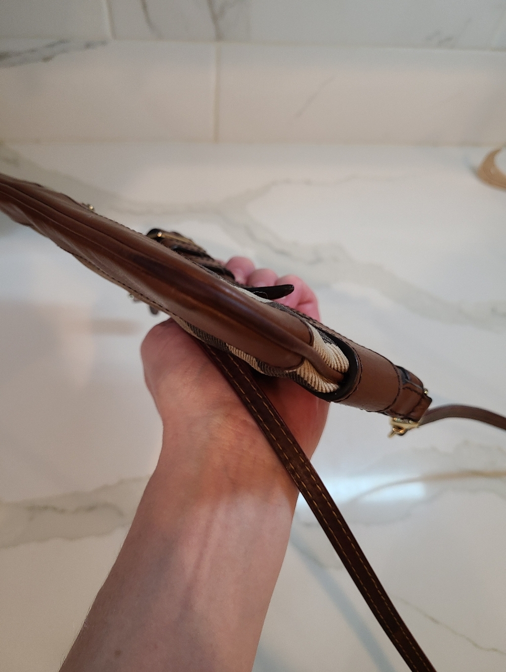 Burberry House Check Bridle Peyton Crossbody Vintage GUC Brown Leather Buckles - Picture 8 of 15